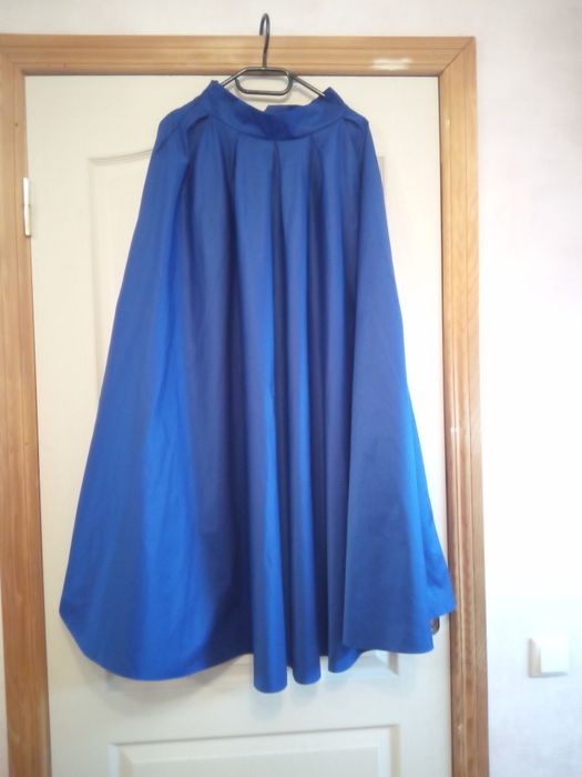 Юбка нарядная, длинная