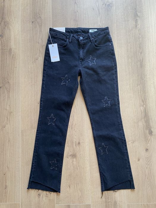 Spodnie, jeansy, dżinsy z ozdobnymi gwiazdkami z cekinów, ćwieków