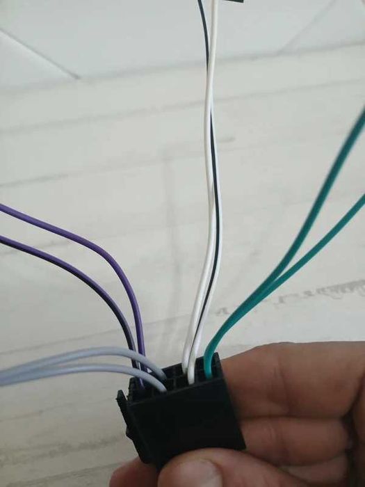 Cabo Rádio Carro ISO 8+4 Pinos Car Conector