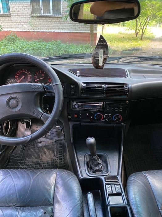 Бмв е34 2,5 плита