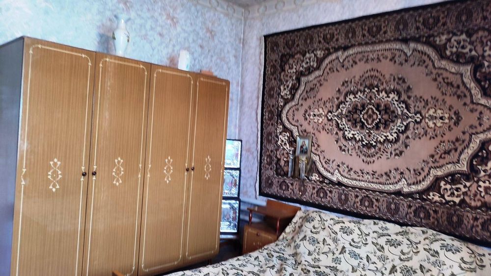 Добротний будинок у селі Тернова — простір, затишок і родючі землі!