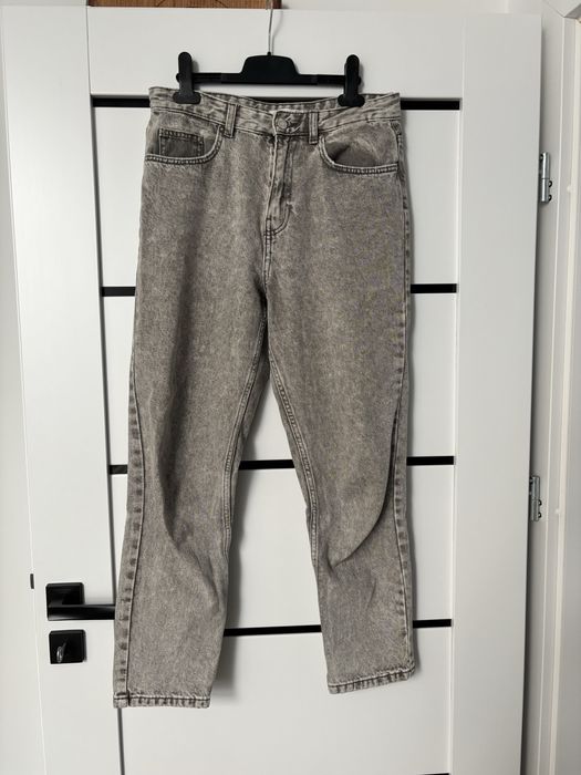 Spodnie mom fit