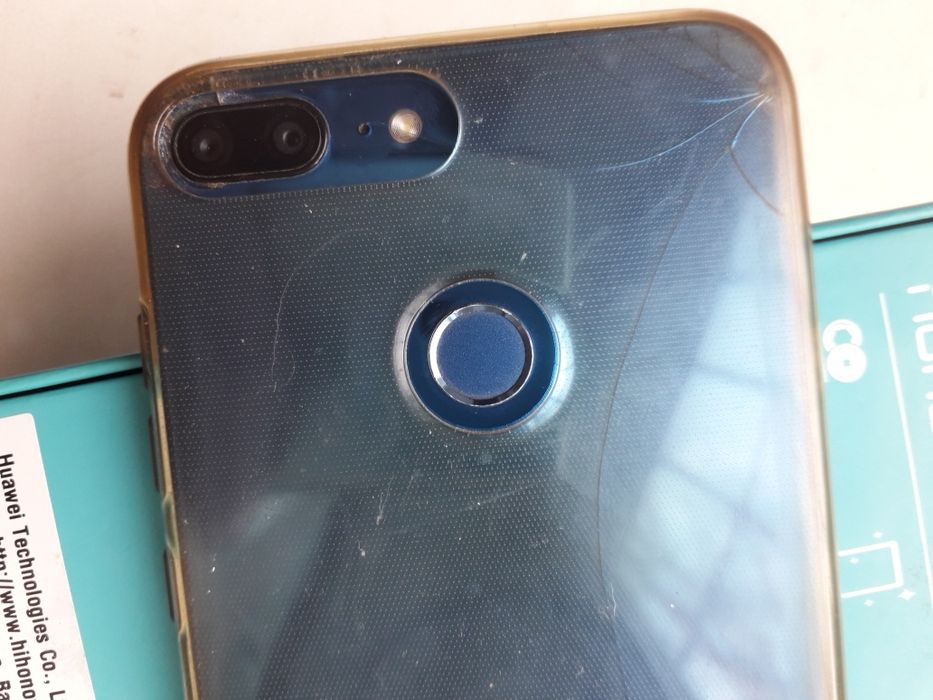 Продам телефон нормальном состоянии