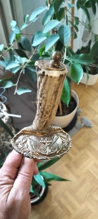 sztylet mizerykordia