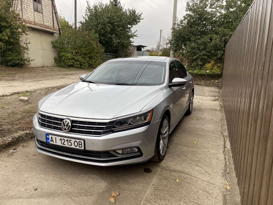Продам Volkswagen Passat 2017
