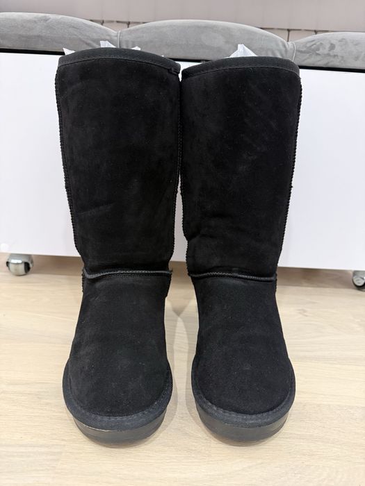 Зимові чоботи UGG