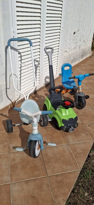 Triciclos de criança