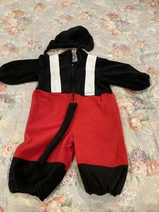 Fato de carnaval em bom estado