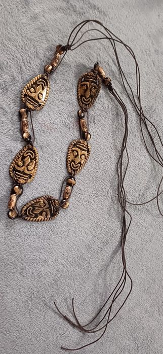 Wisiorek/ozdoba/pasek