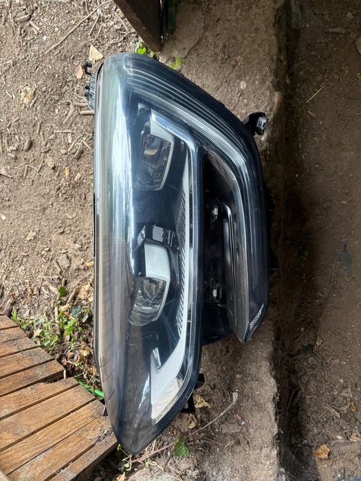 Renault megane ótica esquerda