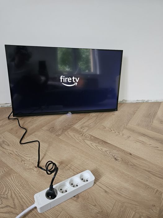 telewizor tcl 32 cale tcl 32SF540 full hd