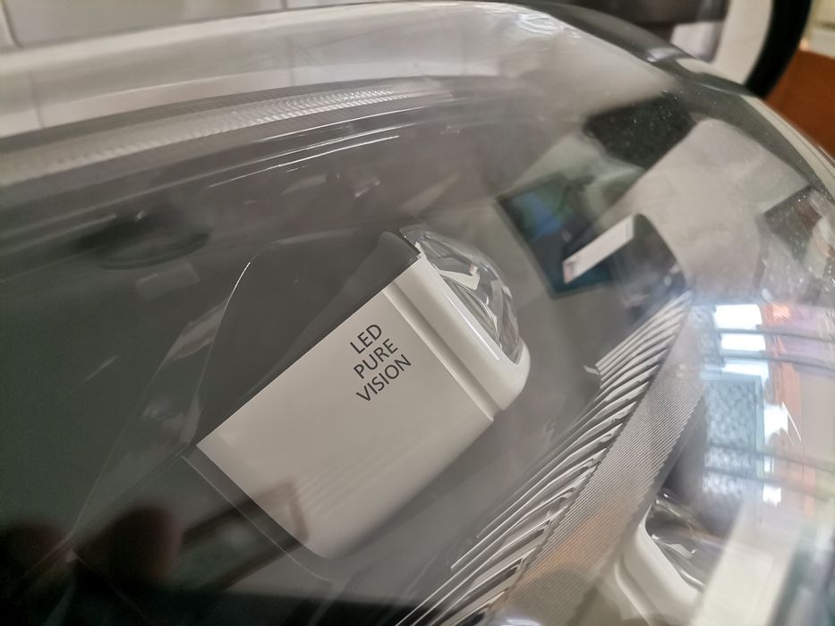 Farol Led para Renault Megane IV