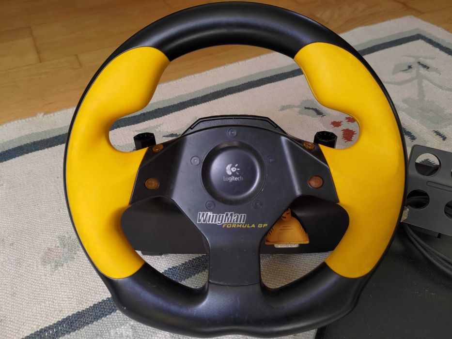 LOGITECH WingMan Formula GP PC com Volante e Pedais (Como Novo)