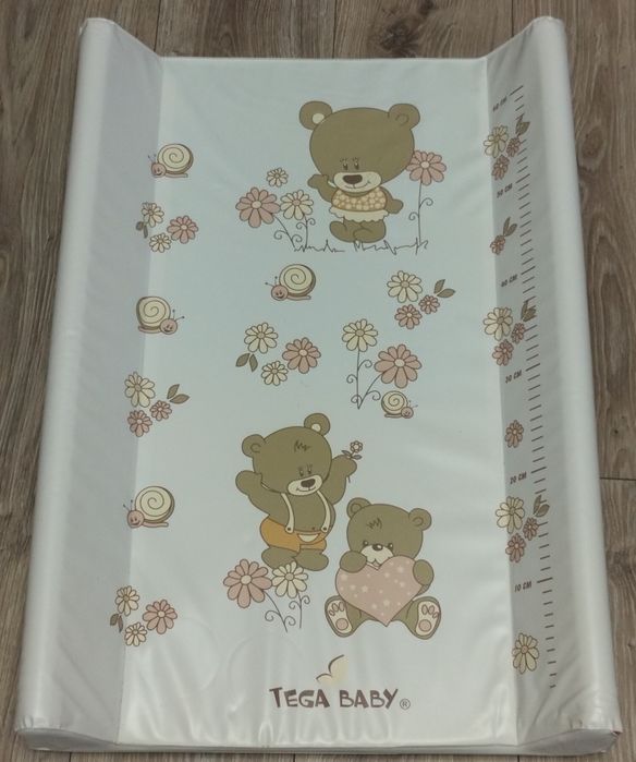 Продам пеленальний  матрац Tega