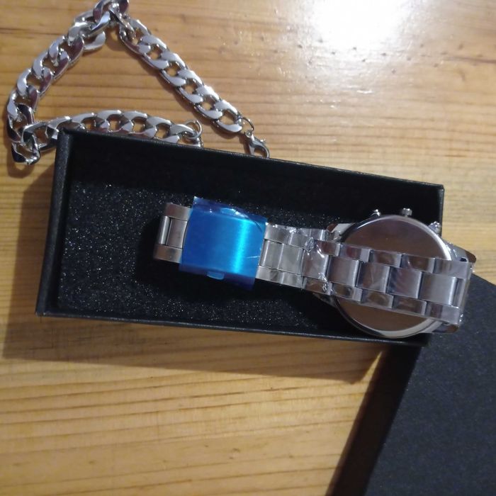 Zegarek z bransoletká