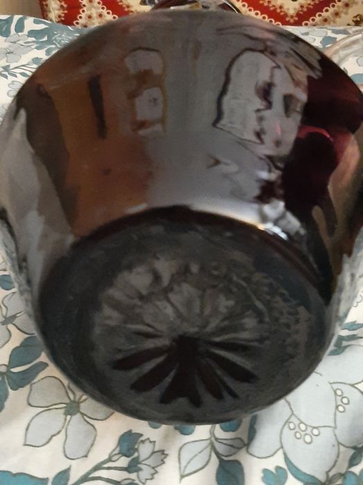 Jarro em vidro soprado rubi intenso