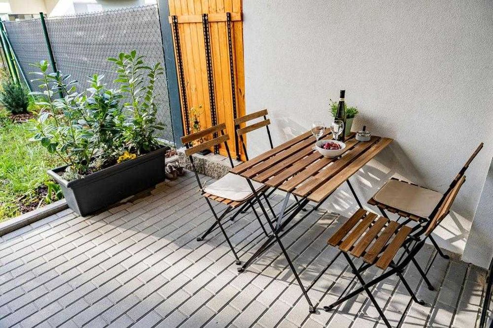 Акція! Розкладні столи, стільці та садові меблі від виробника