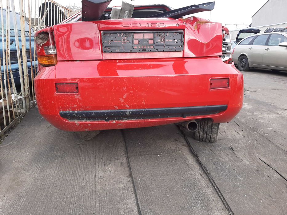 Toyota Celica 1.8 VVTi Coupe 2001r.Zderzak tylny.