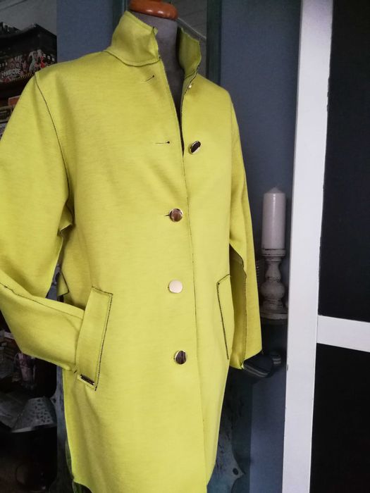 Płaszcz damski guziki pasek S.Moriss