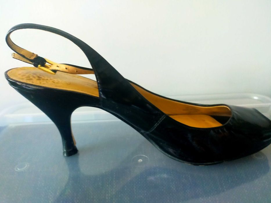 Buty marki Clarks, rozmiar 37,5