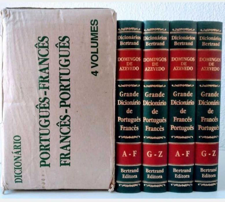 Dicionário Português-Francês e Francês-Português elaborado pelo Prof. Dr.  Domingos de Azevedo - 4 livros na caixa original