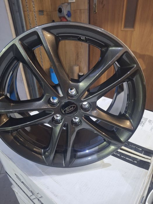 Felgi 5x108 17 ford et 55