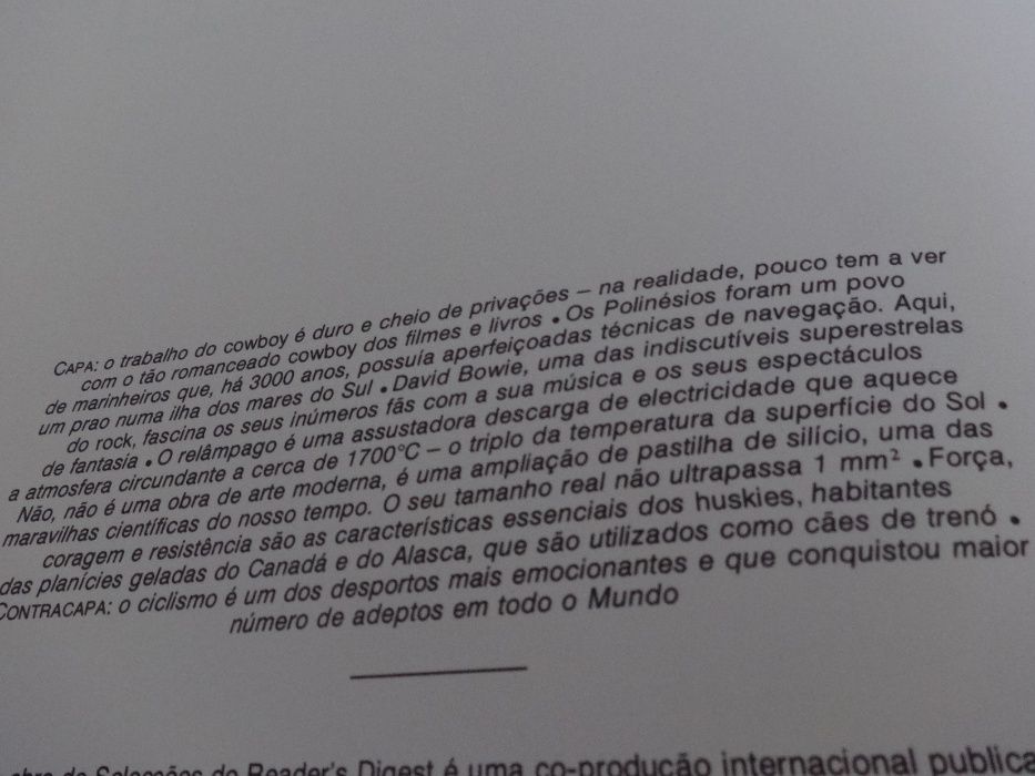 Livro "O Livro da Juventude"