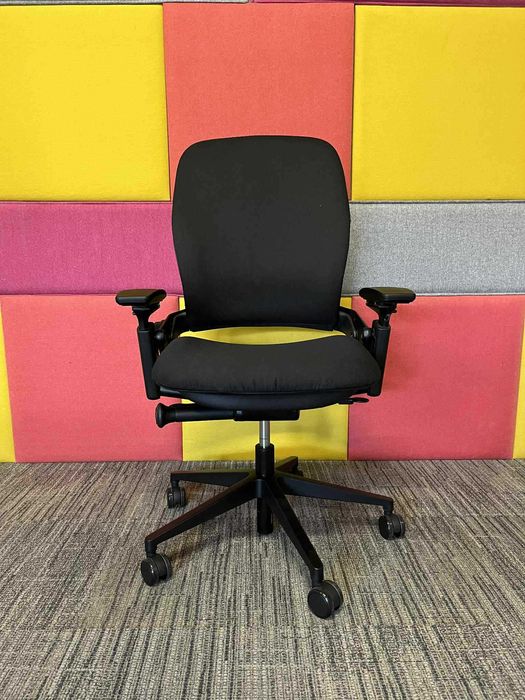 Fotel biurowy ergonomiczny Steelcase Leap V2 - wysyłka GRATIS