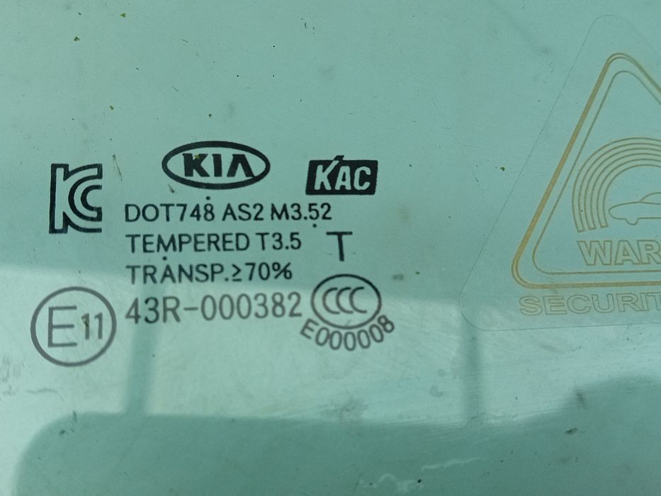 Vidro porta frente direita KIA Rio III (UB)