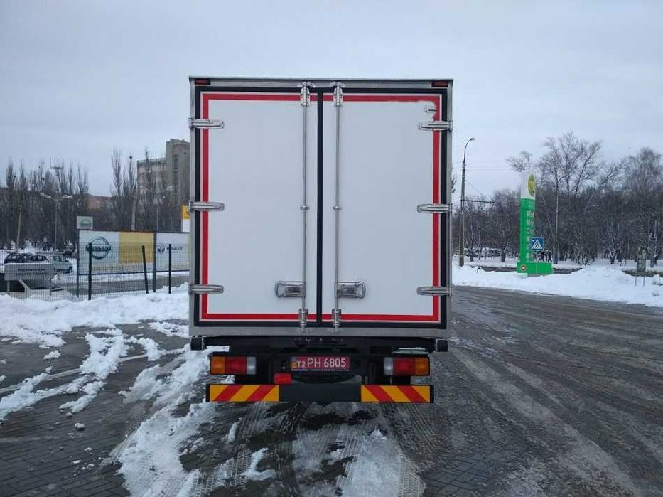 Автомобіль вантажний HYUNDAI EX8 рефрижератор (термічний фургон)