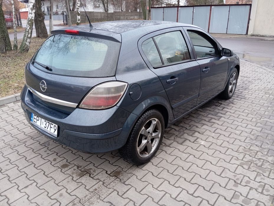 Opel Astra 1.4 Benzyna *  Bez Korozji * Nowe hamulce *