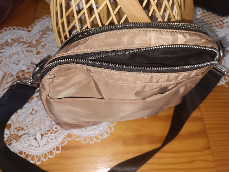 Carteiras usados e novos (LER DESCRIÇÃO)