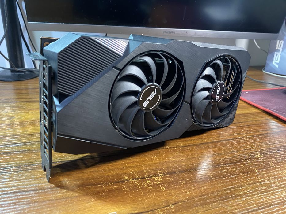 Видеокарта ASUS DUAL RX 5700 8GB EVO OC | Идеальное состояние | Пломба