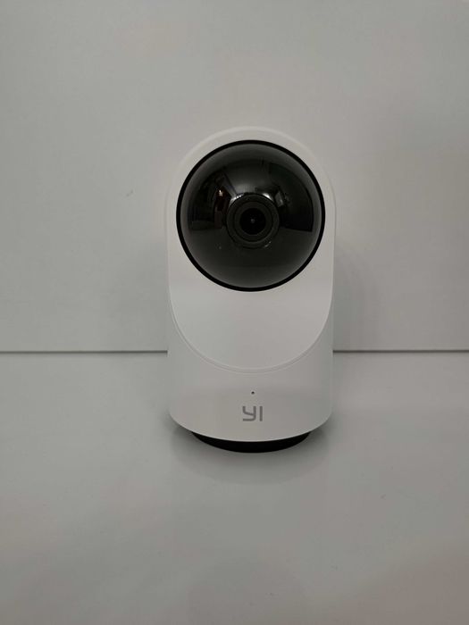Kamerka wewnętrzna 360 YI DOME X Biała