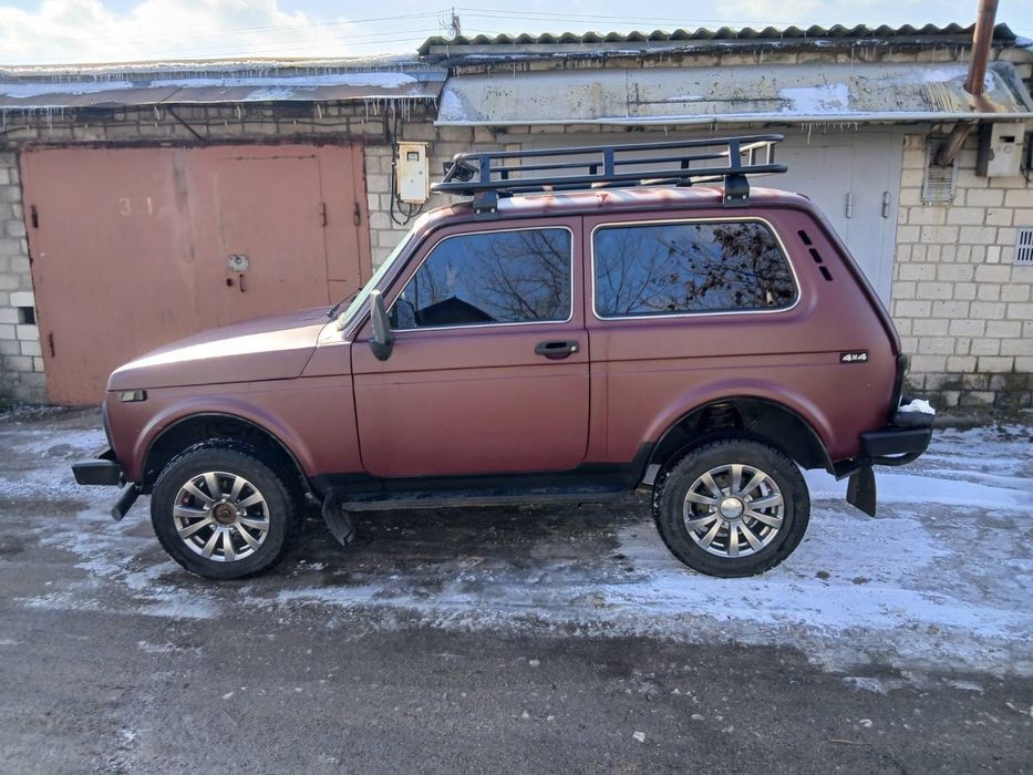 Продаётся Нива Ваз212140