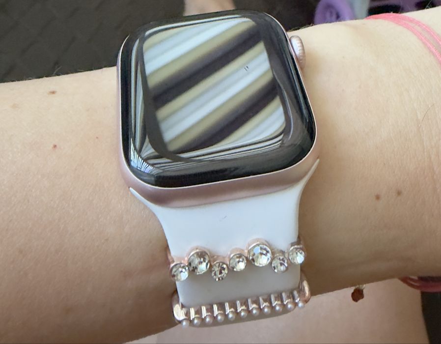 Apple watch 11 42 rose gold