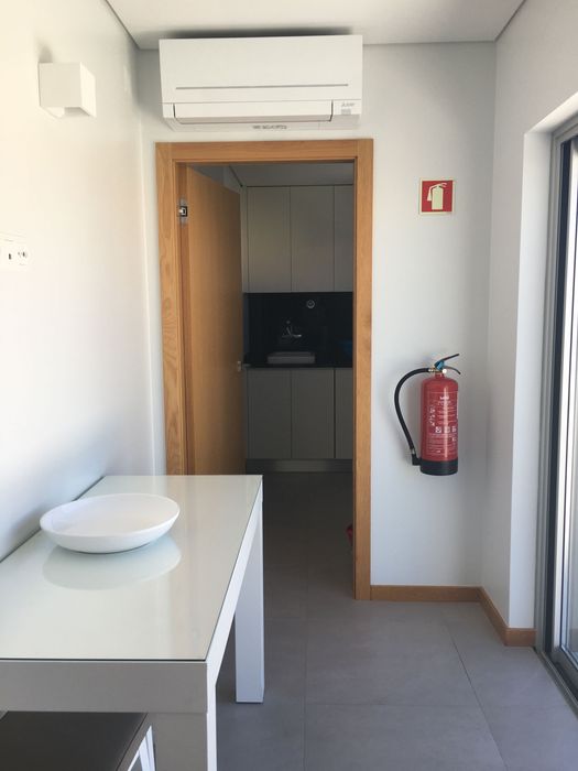 Alugo T2 vista mar com garagem  Monte Gordo