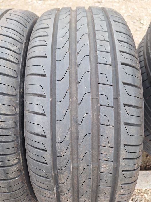 Opony letnie Pirelli Cintuaro P7 215 45 r18