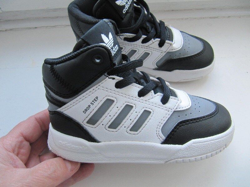 Кроссовки ботинки Adidas адидас