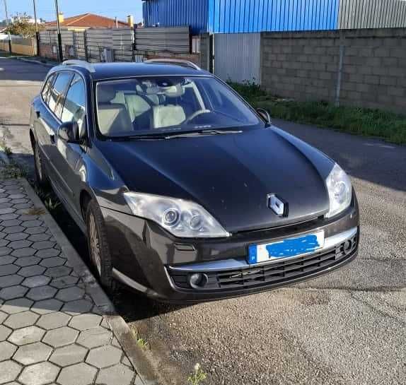 Renault Laguna III Break uma carrinha espaçosa, confortável e fiável.