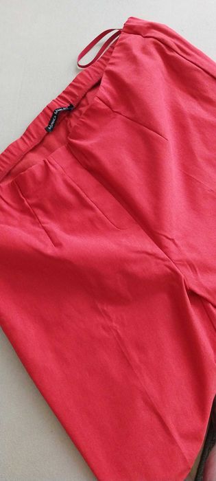 Spodnie damskie czerwone