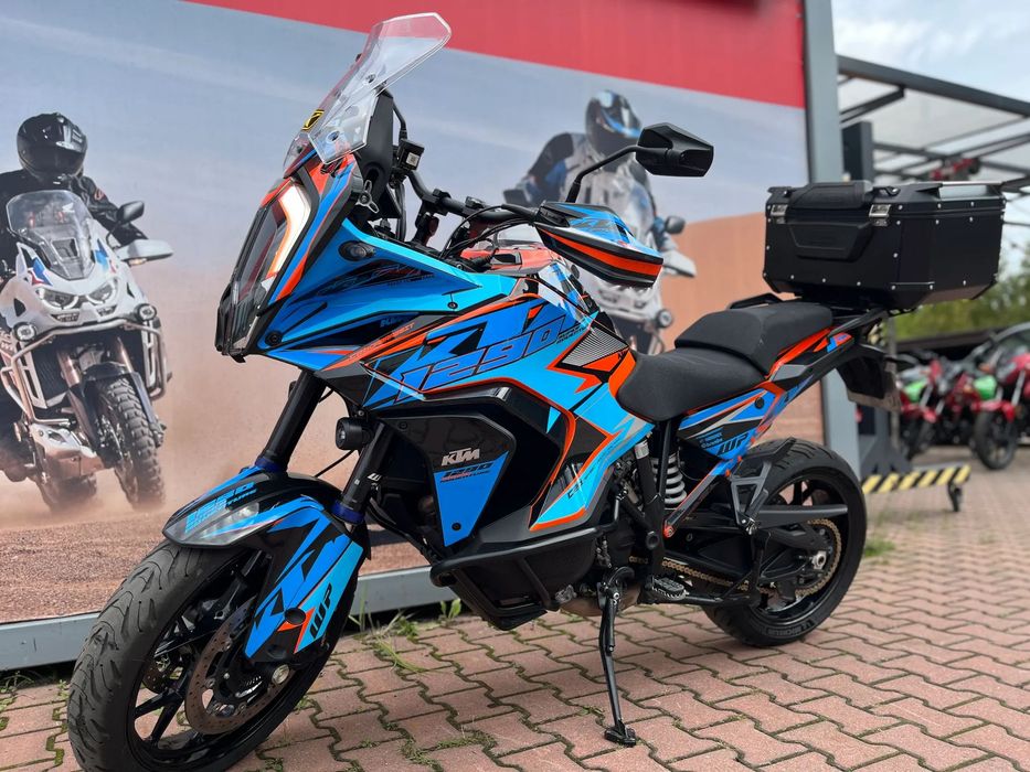 KTM
