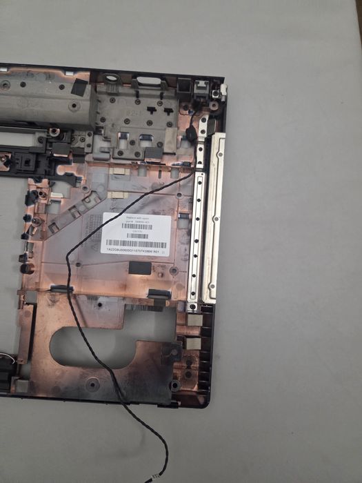 Sprzedam dolną obudowę  do Laptopa HP Probook 6560B