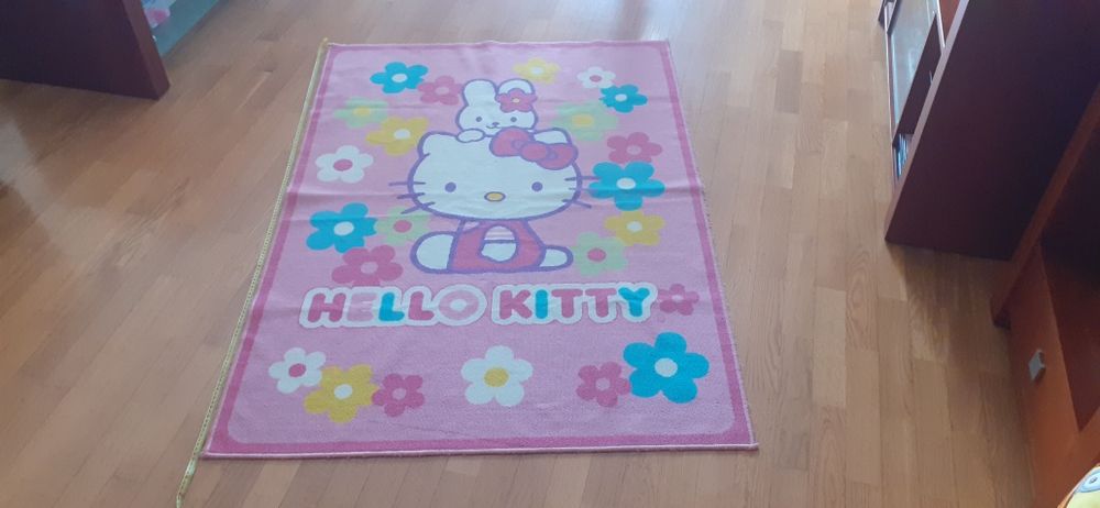 Tapete hello kitty