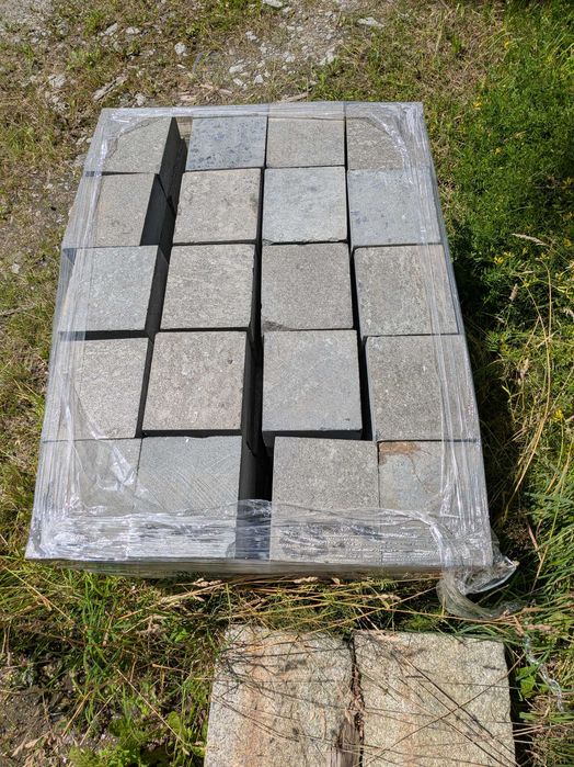 Płytki granitowe