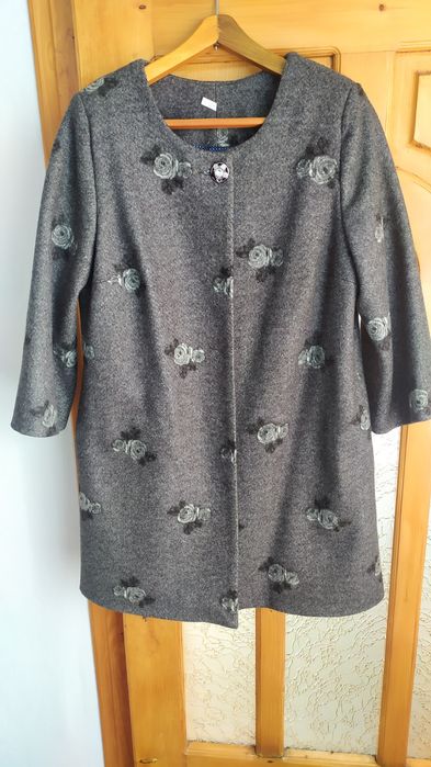 Кардиган, пальто жіноче