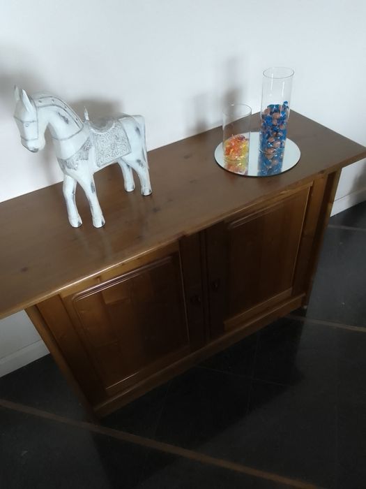 Mobilia de sala em bom estado