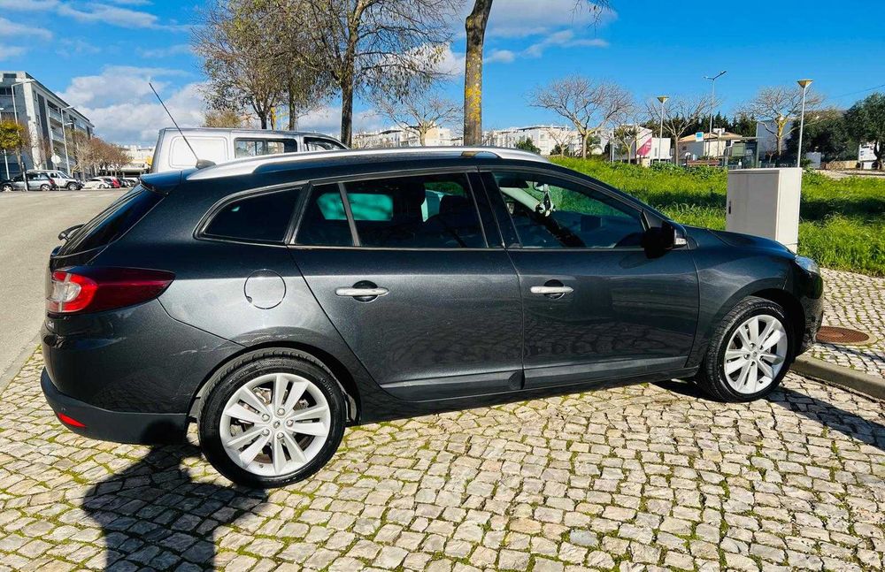 Renault Mégane 1.5 dCi 110cv Automático – 2010 Renault Mégane 1.5 dCi 110cv, ano 2010 — photo 2