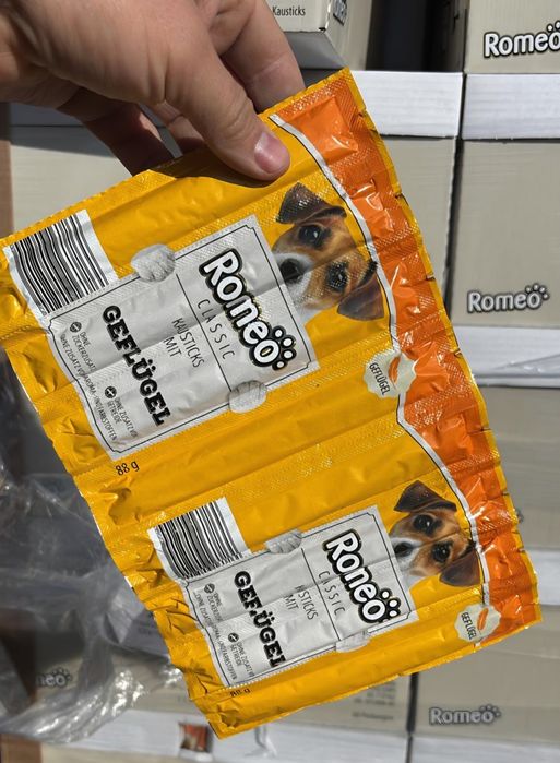 Okazja! 20 paczek smaczków Romeo Classic dla psa