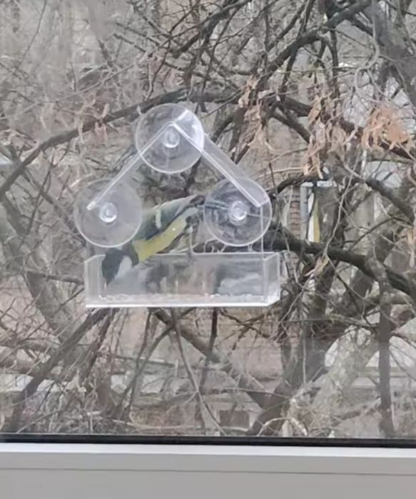 Годівниця,кормушка, для птахів